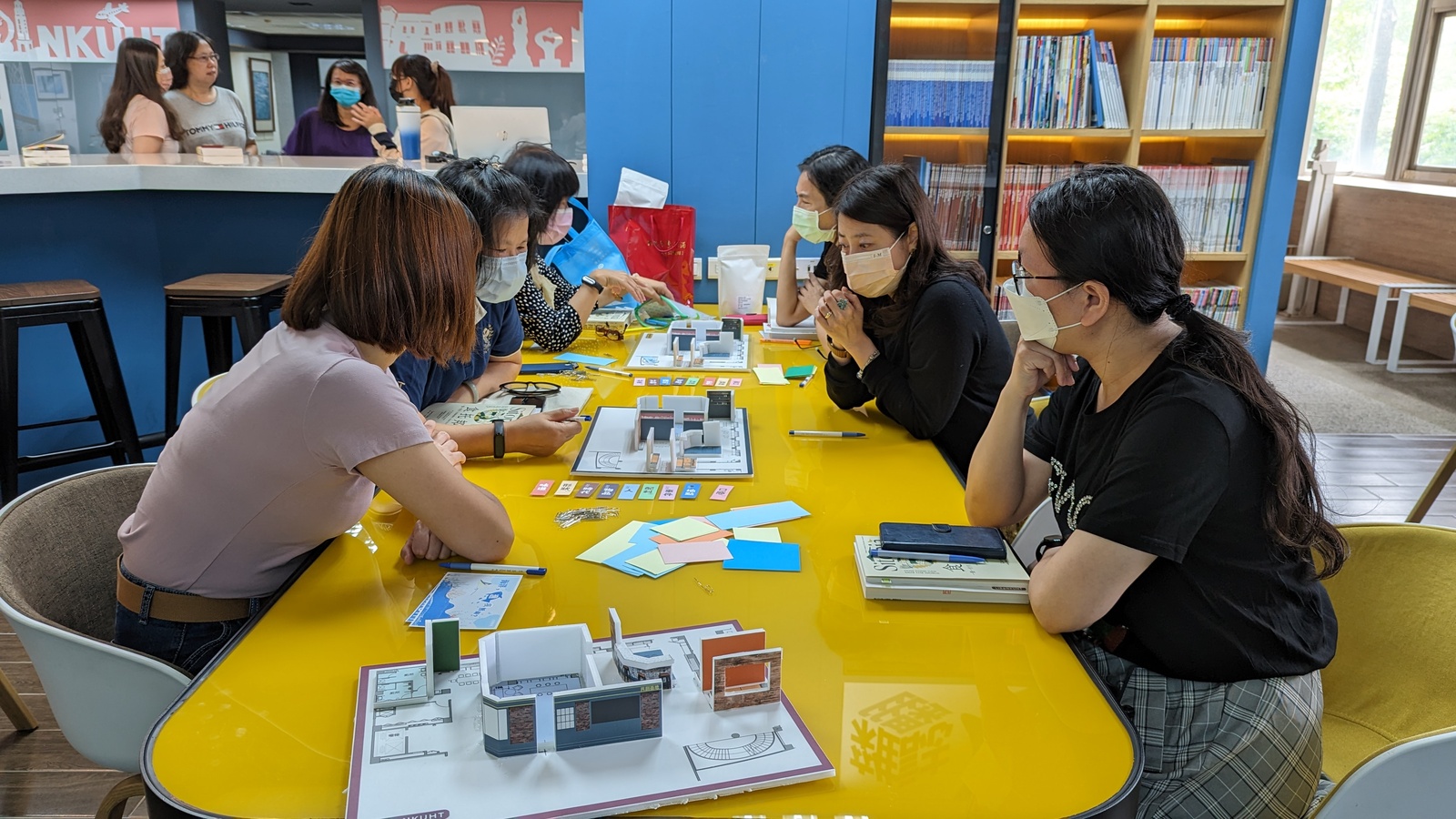 4/25 食托邦讀書計畫-圖書館跟你一起玩空間圖片